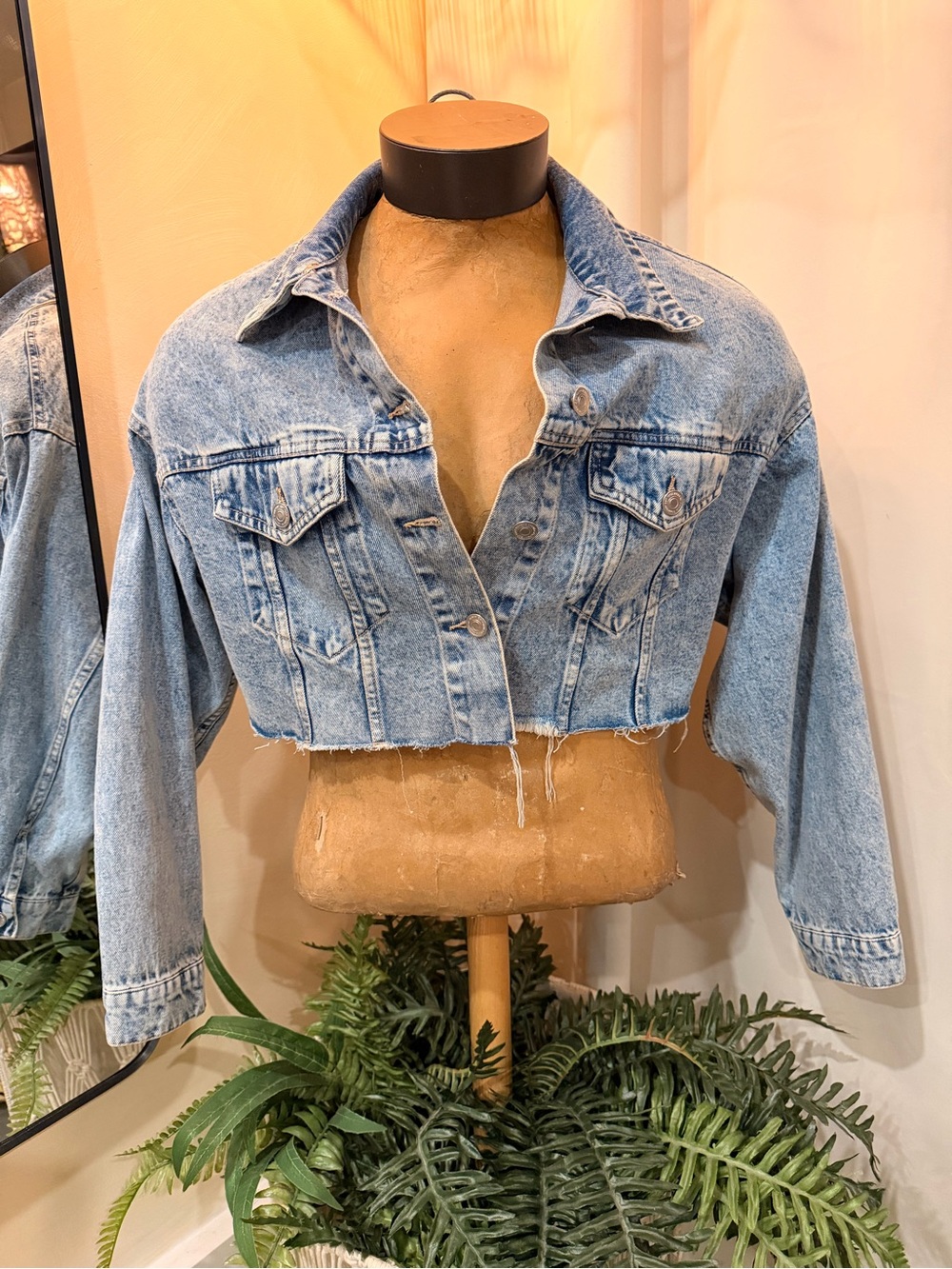 Cropped Light Blue Denim Jacket - Women